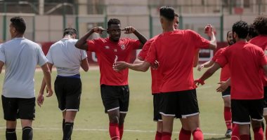 شاهد كواليس ودية الأهلى وشبابه على ملعب التتش ..صور