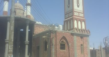 صور.. وكيل أوقاف الأقصر يتفقد العمل فى إنشاءات 5 مساجد بمدينة الطود