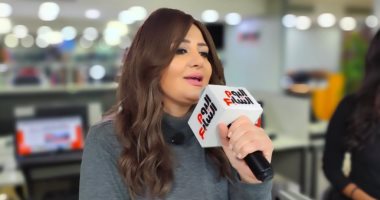 شذى تحتفل بـ"مقلوبة حياتى" بتليفزيون اليوم السابع 