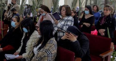 كنيسة القيامة بالقدس تفتح أبوابها لاستقبال المصلين فى أحد الشعانين