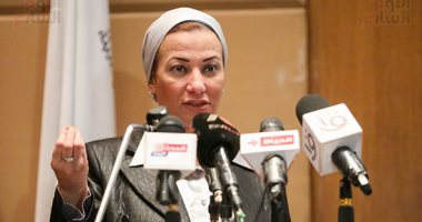 وزيرة البيئة: لدينا مصانع تنتج بلاستيك قابلا للتحلل وإعادة التدوير 