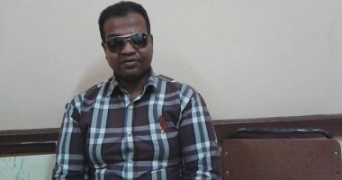 حكاية "كمال".. كفيف يتقن 5 فنون وفاز بجائزة عمار الشرعى للعزف المنفرد.. فيديو وصور