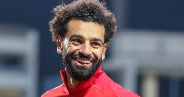 من يرتدى شارة كابتن منتخب مصر بعد محمد صلاح؟