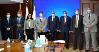ضمن مبادرة الرئيس لتنمية الصعيد.. توصيل الغاز لــ4576 مصنعا بسوهاج وقنا 