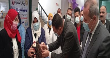 محافظ الدقهلية ووكيل الصحة يدشنان حملة التطعيم الثانية ضد مرض شلل الأطفال.. صور