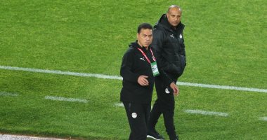 حسام البدري يدفع بـ جنش بديلا للشناوى فى مباراة مصر وجزر القمر.. فيديو وصور