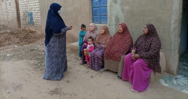 حملة طرق الأبواب بالوادى الجديد للتعريف بخطورة ظاهرة ختان الإناث.. صور