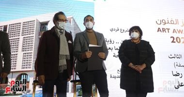 وزيرة الثقافة: مؤسسة فاروق حسنى كيان يبنى الإنسان.. والوزير السابق يكرمها  