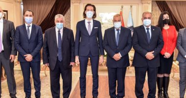 مباحثات بين العربية للتصنيع وشركة ألستوم الفرنسية لتعزيز الشراكة فى السكك الحديدية