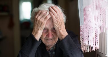 أعراض الاكتئاب عند كبار السن عديدة .. أبرزها تغيرات الوزن
