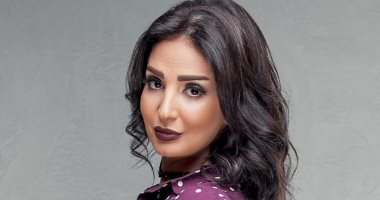الفنانة أمل رزق تعلن إصابتها بفيروس كورونا
