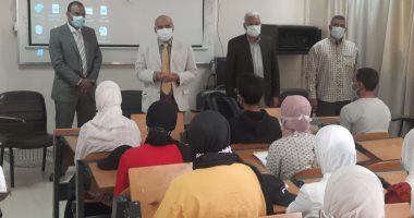 دعم الأنشطة الرياضية وندوة تعريفية عن مشروع تعليم الكبار ومحو الأمية بجامعة الأقصر
