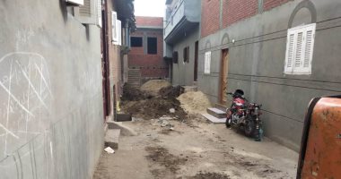 "حياة كريمة" تصل مركز أشمون بالمنوفية.. مد خطوط مياه وصرف للمناطق المحرومة وبناء مدرسة ثانوى بقرية طهواى.. مجمع خدمات لتلبية احتياجات المواطنين.. أهالى القرية يعبرون عن سعادتهم  ويشكرون الرئيس .. صور