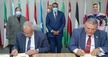 اتفاقية تعاون بين الأكاديمية العربية للنقل البحرى والعربية للتصنيع وجامعة يوكلان بالمملكة المتحدة  