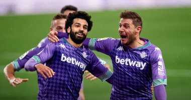 ريال بيتيس يرد على إشادة محمد صلاح لـخواكين: نحن أيضا نحبك