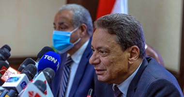 "الأعلى للإعلام" يناقش استراتيجية التموين لاستقبال رمضان فى ظل كورونا.. الاحتياطى الاستراتيجى آمن لكل السلع الغذائية ويكفى لعدة شهور.. وكرم جبر: لقاءاتنا مع الوزراء لإضافة جسر تواصل بين المسئول والإعلاميين