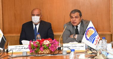 وزير القوى العاملة يعلن دعم العمالة العائدة من الخارج بإقامة مشروعات صغيرة.. صور