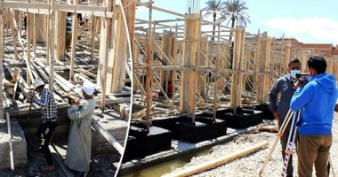 "حياة كريمة" ترى النور فى بنى سويف.. بدء إنشاء مجمع قرية الرياض التعليمى بمركز ناصر.. يضم مدارس ابتدائى وإعدادى وثانوى فنى على مساحة 7.875 متر.. والأهالى: "ستقضى على مشاكلنا.. وشكرا يا ريس على المبادرة".. صور