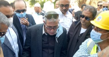أول وفد برلمانى يتفقد مشروعات حياة كريمة بالمحافظات.. جولة للنواب بقرى منضمة للمبادرة بسوهاج.. خدمات تنموية وصحية ومراكز شباب وبريد وصرف.. ويتفقد إحلال وتجديد مستشفى دار السلام المركزى.. والأهالى يشكرون الرئيس