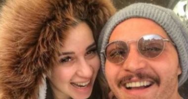انفصال أسما شريف منير و محمود حجازى.. وتعلق: محصلش نصيب 