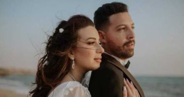 أسما شريف منير و محمود حجازي.. قصة حب أشعلت السوشيال ميديا تكتب سطورها الأخيرة.. بدأت علاقتهما بصداقة وحب وغزل ثم خطوبة وزواج مفاجئ على البحر.. وانتهت بانفصال وحذف صور وإلغاء المتابعة على إنستجرام