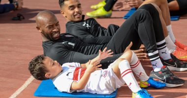 نجل حازم امام يشارك في مران الزمالك مع شيكابالا .. صور