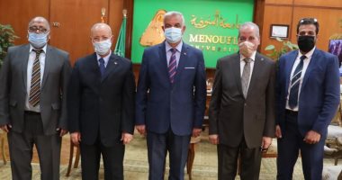 جامعة المنوفية ومركز الجامعة يحصلان على ضمان جودة التعليم على شهادة "الأيزو"