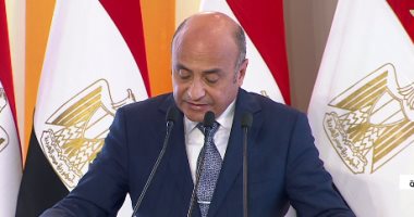 وزير العدل: مجمع الإصدارات المؤمنة يدعم رقمنة وثائق المحاكم والشهر العقارى