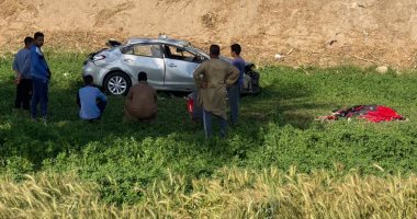 مصرع شاب وإصابة 4 آخرين فى تصادم "ملاكى وكارو" على طريق جرجا بسوهاج