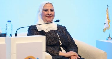 وزيرة التضامن تعلن ميكنة جميع خدمات الوزارة نهاية العام الجارى