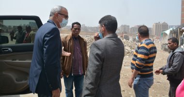 محافظ القليوبية يتابع مشروعات تطوير مدينة بنها وشكاوى المواطنين.. صور