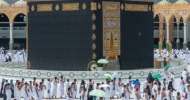 10 صور من أداء صلاة آخر جمعة قبل رمضان فى المسجد الحرام