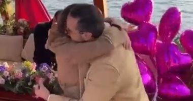 اللقطات الأولى من لحظة ارتداء شام الذهبى خاتم الخطوبة.. فيديو وصور