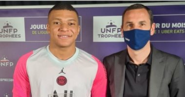 مبابى يعادل إنجاز إبراهيموفيتش بعد الفوز بلاعب الشهر في الدوري الفرنسى