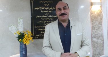 محافظ أسوان يعلن توافر السلع الغذائية بأرصدة كافية استعدادا لرمضان