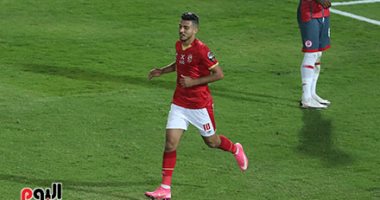 محمد شريف يهدر فرصة تقدم الأهلي أمام الزمالك في الدقيقة الأولى.. فيديو