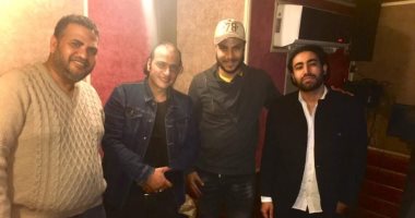 وائل الفشنى ينتهى من تسجيل دعاءين دينيين لطرحهما فى رمضان