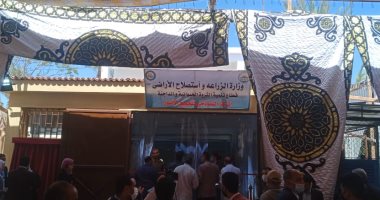 وزيرا الإنتاج الحربى والزراعة يفتتحان مركز تجميع الألبان بالمنيا.. فيديو وصور