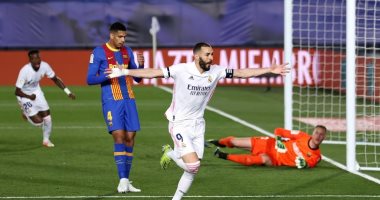 ريال مدريد يحتفى بمهاجمه كريم بنزيما.. 274 هدفا × 550 مباراة "فيديو"