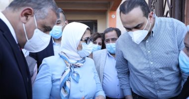 الصحة: بحث إنشاء مجمع طبي بسوهاج يضم كل التخصصات على غرار الإسماعيلية.. صور
