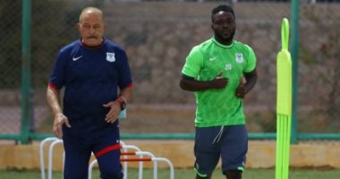 الإيقاف يبعد إيميكا عن مواجهة المصرى أمام الطلائع فى كأس مصر