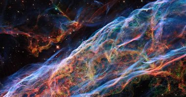 ناسا تكشف عن صورة تفصيلية لسديم عملاق على بعد 2100 سنة ضوئية 