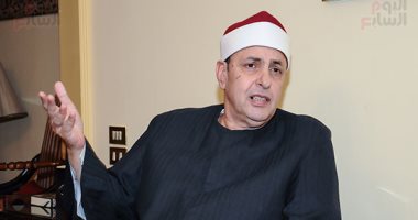 إحياء دولة التلاوة "1".. الشيخ أحمد محمود على البنا يطالب بإعادة "الكتاتيب" لخلق جيل جديد من حاملى كتاب الله.. ويدعو لإتاحة مساحة على الفضائيات المتنوعة لشباب القراء.. وخطة لتحسين أجور غالبية قراء القرآن