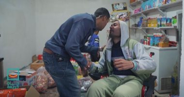 "مختار"  قصة كفاح وصبر.. والمبادرة تساعده ليعيش حياة كريمة