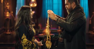 سلسلة غفران الغريب لجليلة تلفت الأنظار فى الحلقة الأولى من "نسل الأغراب" 