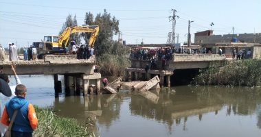 بيان لوزارة الرى يوضح تفاصيل سقوط كوبرى بكفر الشيخ أثناء تجديده ووفاة عامل