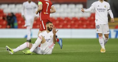 ليفربول ضد الريال.. القائم يمنع بنزيما من تسجيل هدف الملكى الأول.. فيديو