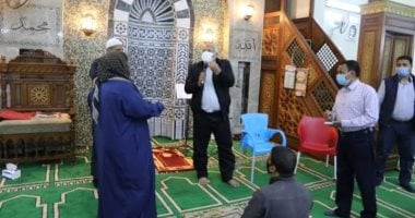 محافظ الوادى الجديد: إغلاق مسجد بالخارجة لعدم الالتزام بالإجراءات الاحترازية
