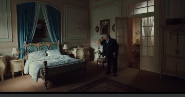 التردد يسيطر على يحيى الفخرانى فى مسلسل "نجيب زاهى زركش" الحلقة 5.. "طريف" يحاول وضع ابن البشوات على الطريق الصحيح لمعرفة من هو ابنه.. وتعيين أولاد "شفيقة" الثلاثة محاسبيين فى شركة "زركش"