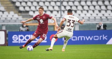 تورينو يقلب الطاولة على روما بثلاثية في الدوري الإيطالي.. فيديو